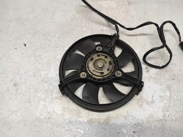 Radiatorventilator VW PASSAT B5 LIFT 00- 1.9 TDI OEM image 3
