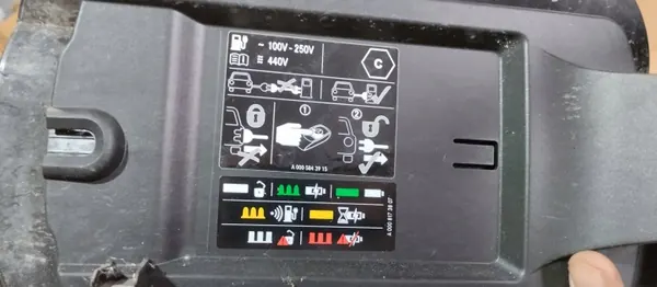 OEM A2147540100 Laadklep Mercedes E-klasse W214 image 6