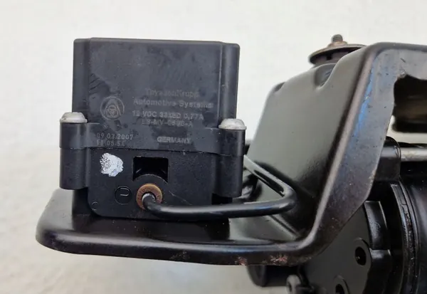 OEM 72951 Ilmajousituskompressori BMW X5 E70:lle image 7
