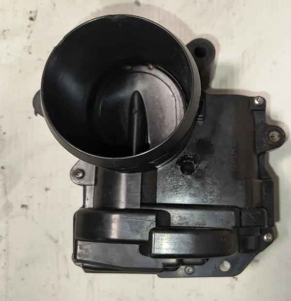 Throttle Body Peugeot 308 T7 3008 I 5008 I Citroen C5 III image 2