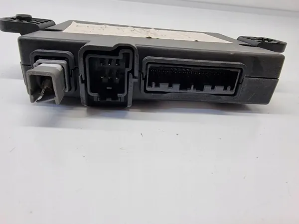 Module Démarrage Sans Clé Land Rover OEM JPLA19H440DE image 3
