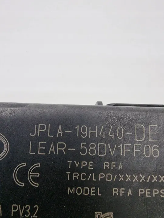 Module Démarrage Sans Clé Land Rover OEM JPLA19H440DE image 4