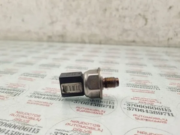 Kraftstoffdrucksensor OEM 059130758E für VW Touareg image 3