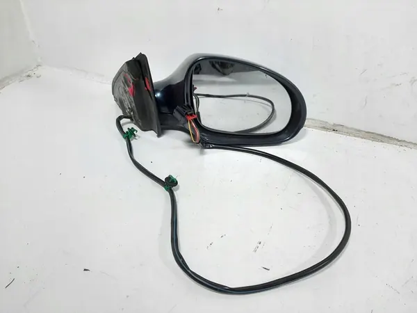 VW Passat B6 Oikea Peili LC5F 6Pin image 2