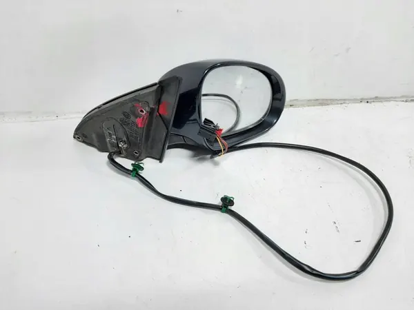 VW Passat B6 Oikea Peili LC5F 6Pin image 3