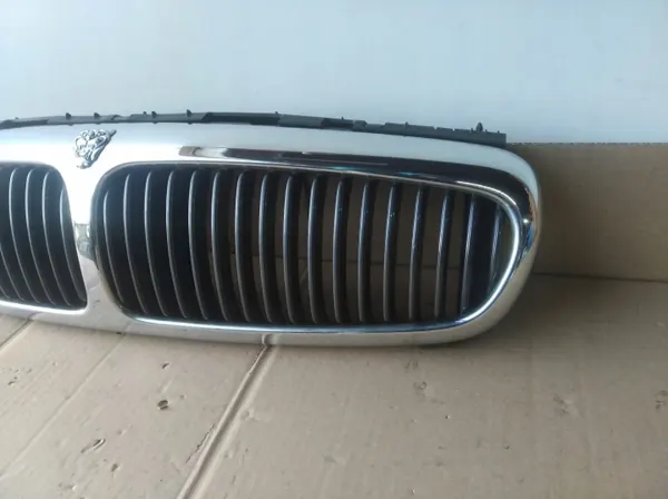 Grelha do Radiador Jaguar X-Type OEM - Usado image 5