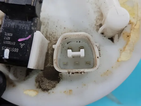 Brandstofpomp Mitsubishi Outlander III 12- 2.4 8651A025 image 4