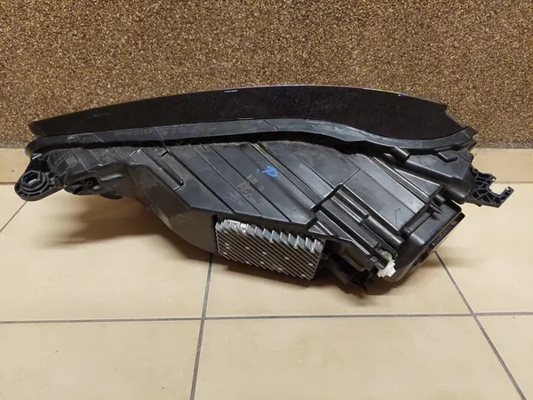 Faros Derecho Audi Q5 II Full LED Matrix image 4