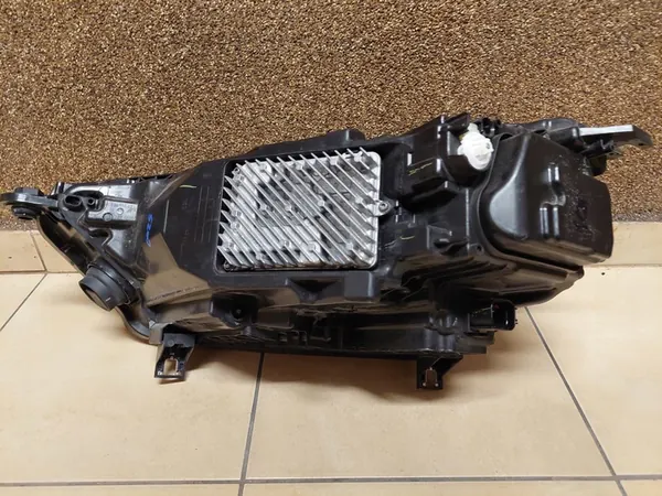 Faros Derecho Audi Q5 II Full LED Matrix image 5