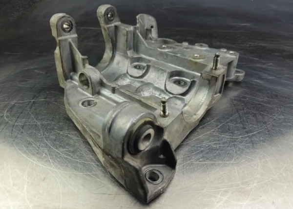 Support d'arbre de transmission OEM GJ32-4H473-AC Range Rover image 3