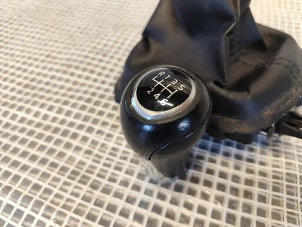 Pommeau de levier Mazda CX-5 2012-2017 OEM KD45-64334 image 4