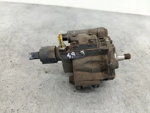 OEM 9636818480 inspuitpomp voor Peugeot 307 2.0 HDI image 4