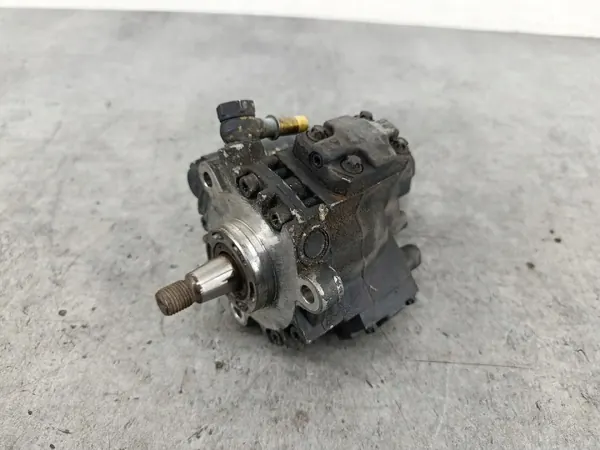 OEM 9636818480 inspuitpomp voor Peugeot 307 2.0 HDI image 7