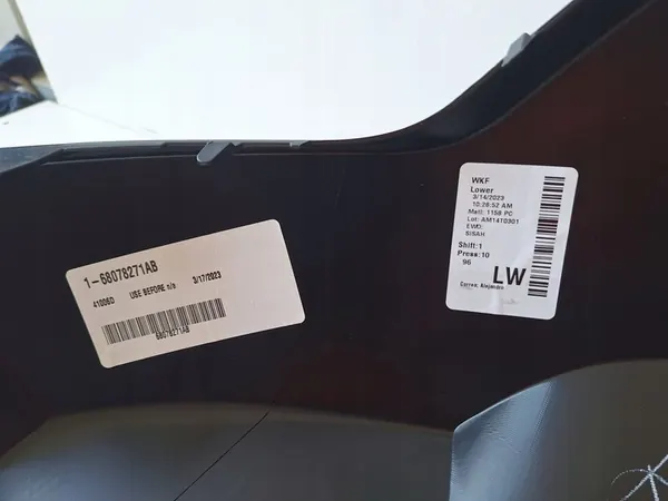 JEEP GRAND CHEROKEE WK2 Framskärm 68078271AB image 7