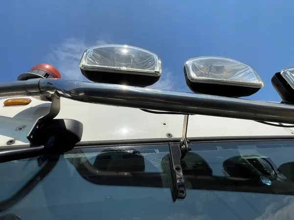 Barra de teto luzes halógenas DAF XF image 2