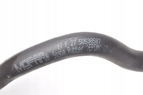 Alfa Romeo 4C 1.75 TBi 241PS Schlauch OEM 50538587 image 4
