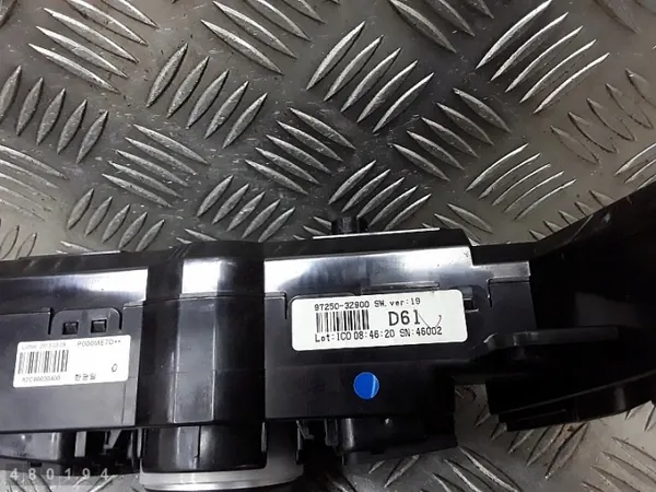 Módulo de control AC Hyundai I-40 OEM 972503z900 image 7