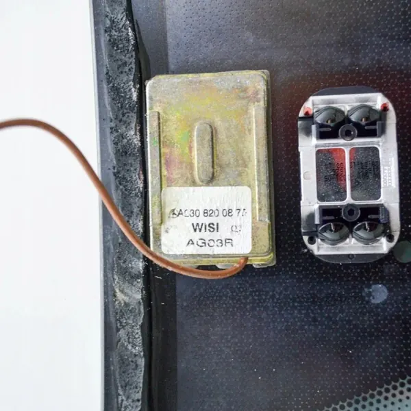 Gebruikte Mercedes-Benz SL R230 voorruit OEM 43R002025 image 3