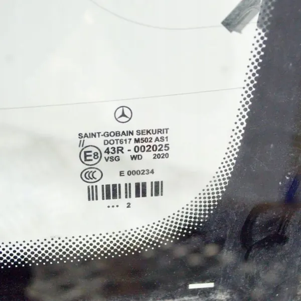 Gebruikte Mercedes-Benz SL R230 voorruit OEM 43R002025 image 6