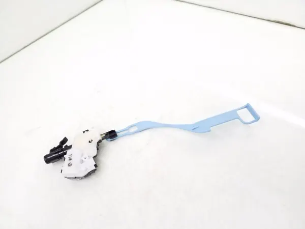 Actuador tapa combustible Lexus OEM ARA167668 - Usado image 3
