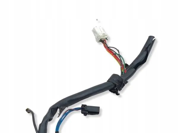Harness de maletero Mitsubishi 3000GT OEM AMD235083 image 5