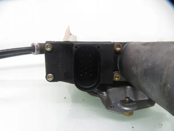 Motor de Vidro VW Polo 6N2 Frontal Esquerdo image 6