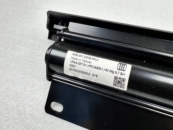 Audi OE 4M0861333 Solskydd för Dörr - Begagnad image 5