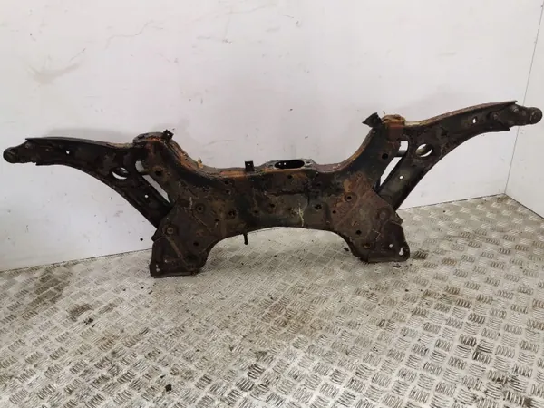 Subchassi dianteiro Hyundai i30 2013 OEM 62401A6400 image 6