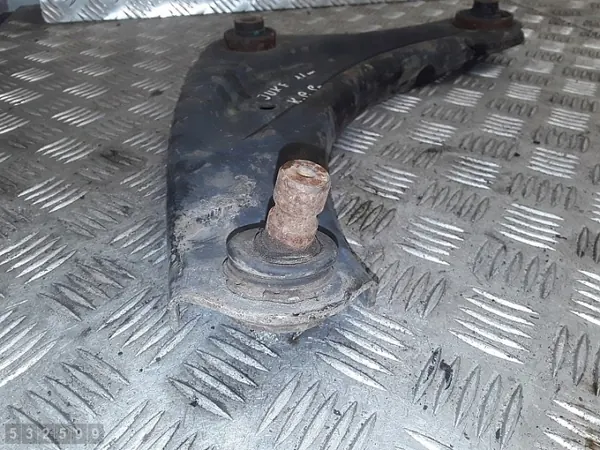 2011 Nissan Juke Suspension Arm 1500 diesel OEM AM-532599 image 5