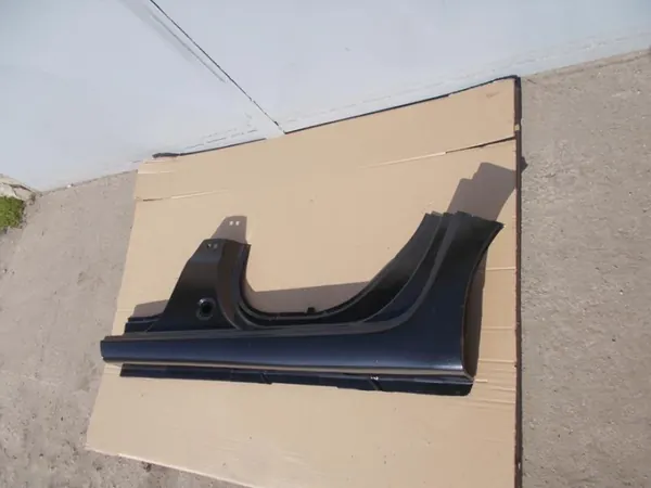Renault Twingo III soleira esquerda OEM 98765456787654 image 2