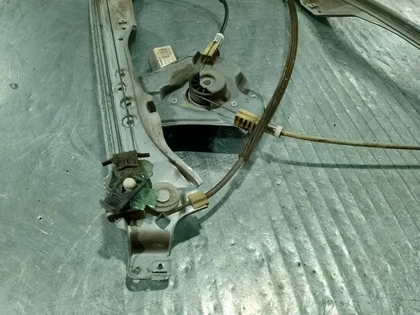 Elevador de vidro dianteiro direito Renault Clio III image 3