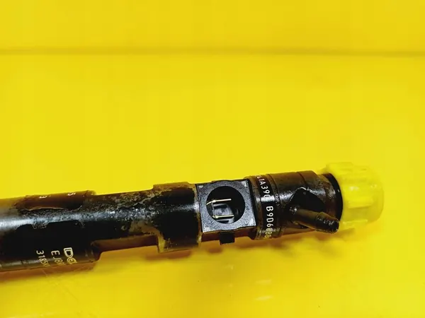 Inyector Delphi Renault Clio II 1.5 DCI EJBR01801Z 8200206565 image 4