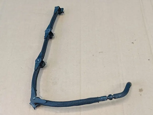 CUPRA FORMENTOR 2.0 TDI 110KW 2024 Tuyau de Retour 05L130235 image 3