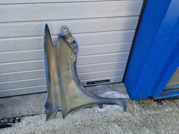 Parafango sinistro Toyota Auris II E18 image 4