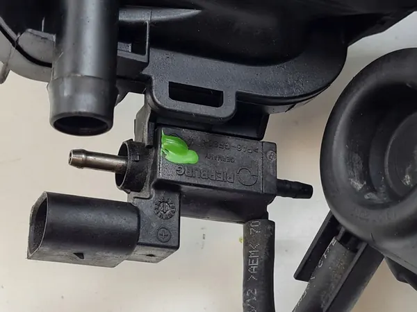 Audi OE 06K133201R coletor de admissão image 10