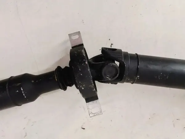 BMW X6 Kardanas OEM 7624427 - Gebruikt image 3