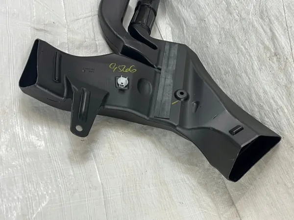 Mercedes GLS 167 Grade de Conduto de Ar Esquerda OEM A1668301554 image 4