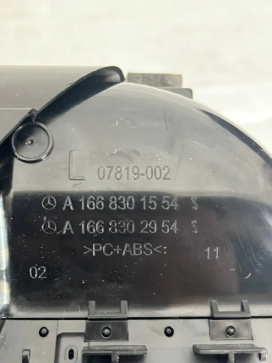 Mercedes GLS 167 Grade de Conduto de Ar Esquerda OEM A1668301554 image 9