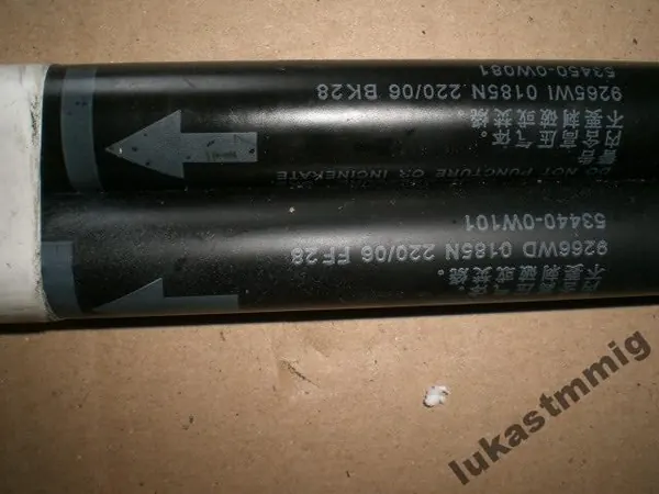 Amortecedor OEM TELESKOPIS220 para Lexus IS 220d 2008 image 3