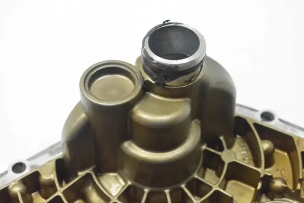 Distributiekettingafdekking OEM A2710161406 Mercedes image 4