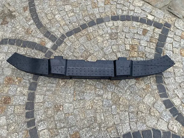 VW JETTA VI Etupuskuri OEM 5C6807248D image 4