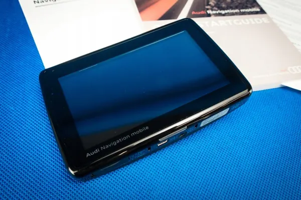 Original Audi GPS Navigation A3 8P A4 8E 4G0051235 image 3