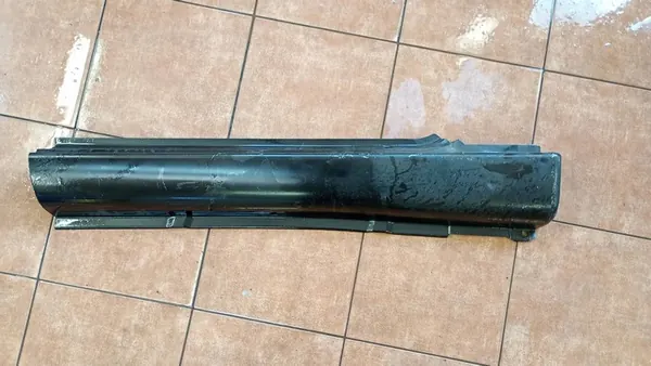 CITROEN BERLINGO PEUGEOT PARTNER Seuil Droit Avant C504 image 3