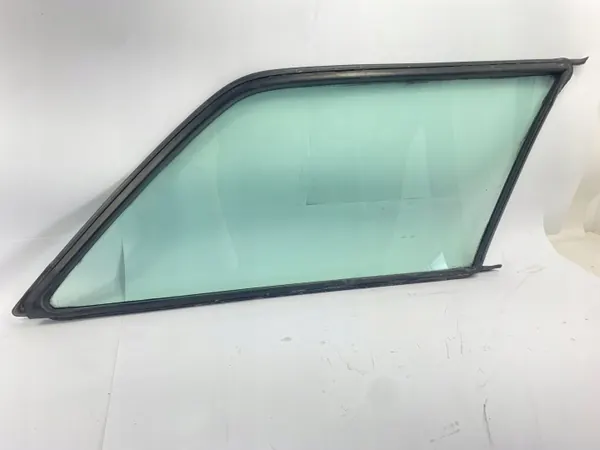 Vitre arrière gauche avec joint OEM SDV08662 Mercedes W124 image 2