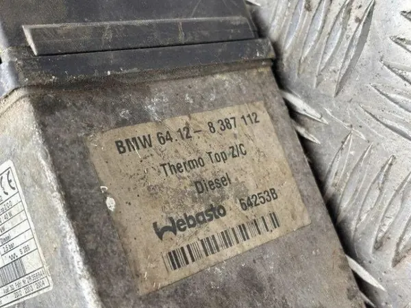 BMW E39 Pompe Thermo Webasto 8387112 image 5