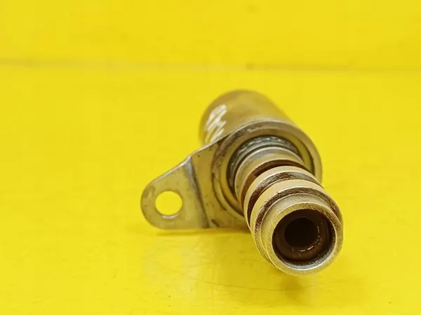 Capteur de Distribution Variable Peugeot OEM DRC100463 image 4
