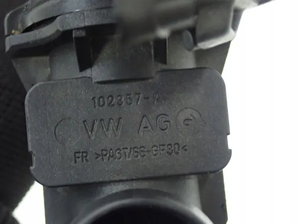 Insugningsrör OEM 04L129635F för Audi 2.0 TDI image 8