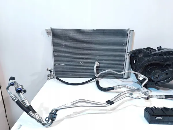 Complete AC System Mercedes Sprinter W907 W910 A0008304500 image 3
