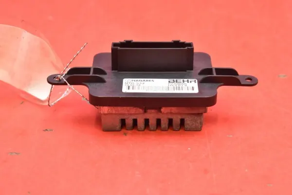 Puhallinvastus OEM P7708005 Peugeot 3008:lle 2010-13 image 3