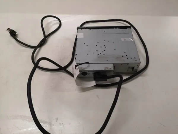 CD-vaihtaja MZ312961 Mitsubishi Grandis 2.0L Diesel image 3